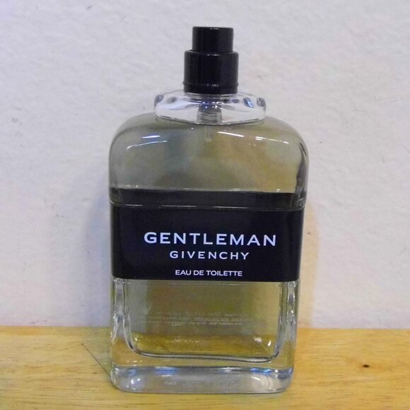Givenchy Other - Givenchy Gentleman EDT 3.3
